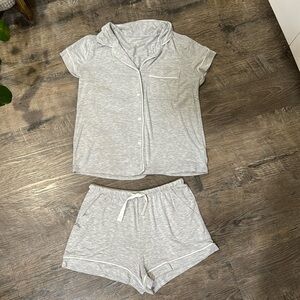 Stars above gray sleep set, size small